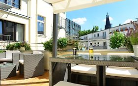 Domstern Hotel Cologne 3*